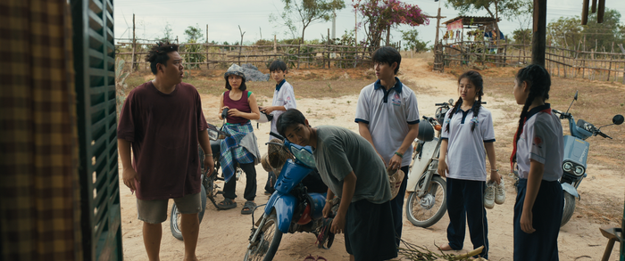 Ngay từ khi ra mắt, tác phẩm thứ tám của Lý Hải luôn duy trì vị trí số một tại phòng vé. 