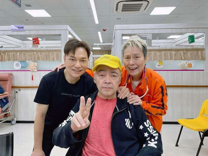 Nam danh ca nổi tiếng giờ sống một mình trong viện dưỡng lão, biến chứng nặng vì bệnh tiểu đường Ảnh 1