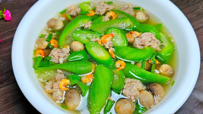 Món canh mướp tươi mát cho ngày hè. (Ảnh sưu tầm)