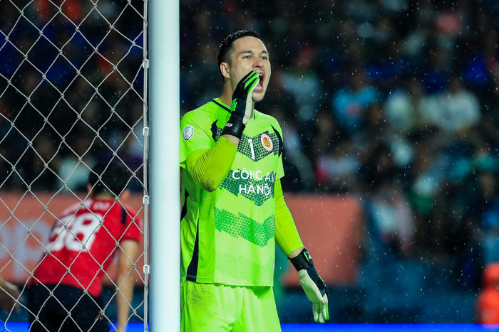 Nguyễn Filip hóa siêu nhân trên đất Thái Ảnh 5