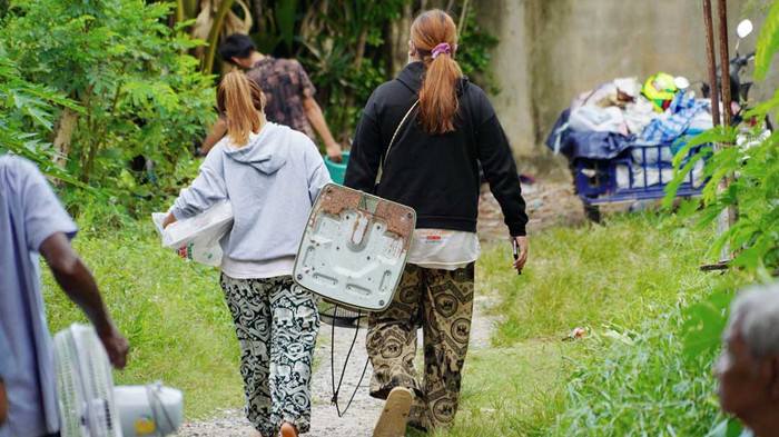 Hâm nóng đồ ăn, cụ ông 75 tuổi làm cháy ba ngôi nhà Ảnh 2