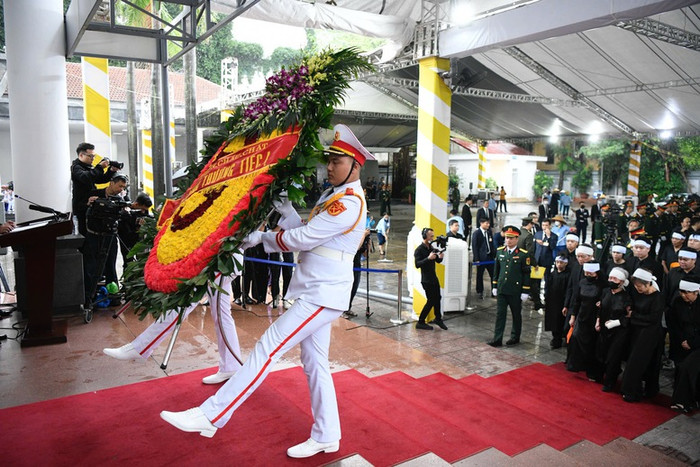 Lễ viếng nguyên Chủ tịch nước Trần Đức Lương được tổ chức tại Nhà tang lễ Quốc gia, số 5 Trần Thánh Tông, thành phố Hà Nội, bắt đầu từ 7h00' ngày 24/5/2025 - Ảnh: VGP/Nhật Bắc