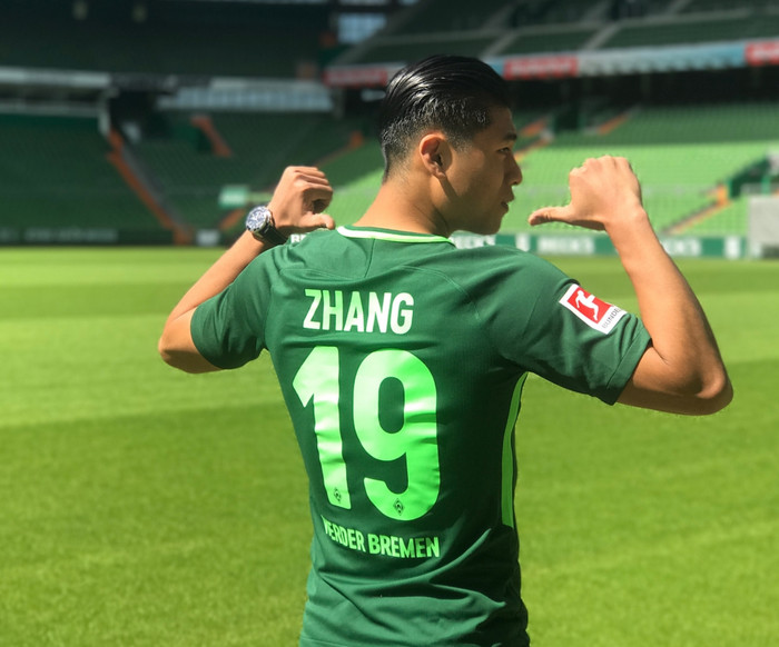 Chân sút Zhang Yuning từng sang Đức. Ảnh: Instagram Zhang Yuning