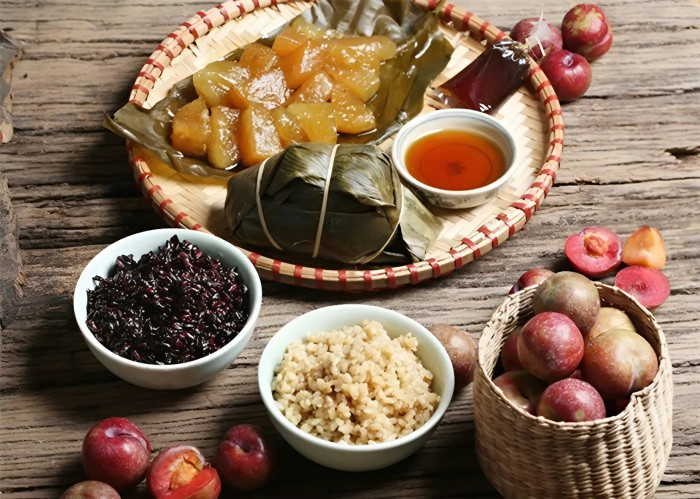 Tết Đoan Ngọ (5/5 âm lịch) năm nay là ngày 31/5 (dương lịch). Ảnh sưu tầm.