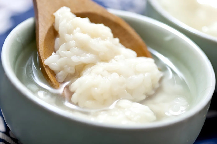 Cơm rượu nếp được nhiều người ăn trong ngày Tết Đoan Ngọ. (Ảnh sưu tầm)
