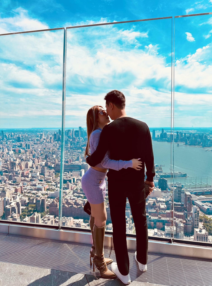 Huyền Baby kết hôn với ông xã thiếu gia, sau đó hạn chế tham gia hoạt động showbiz.