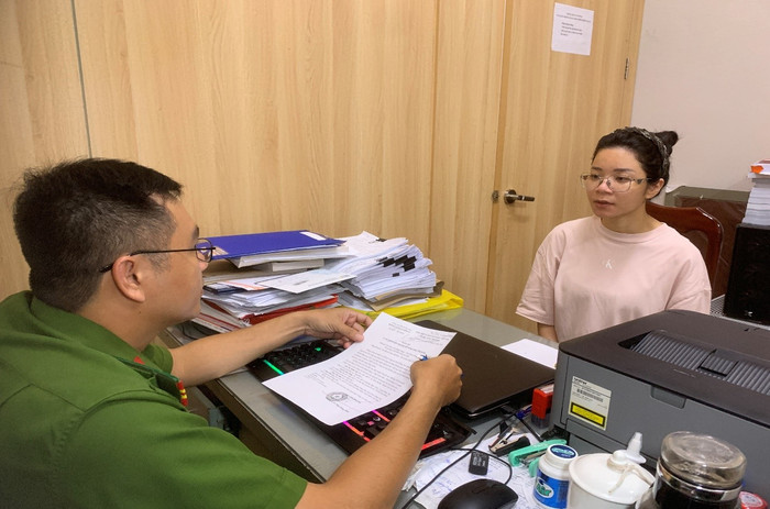 Đối tượng Bùi Thị Thanh Nga.