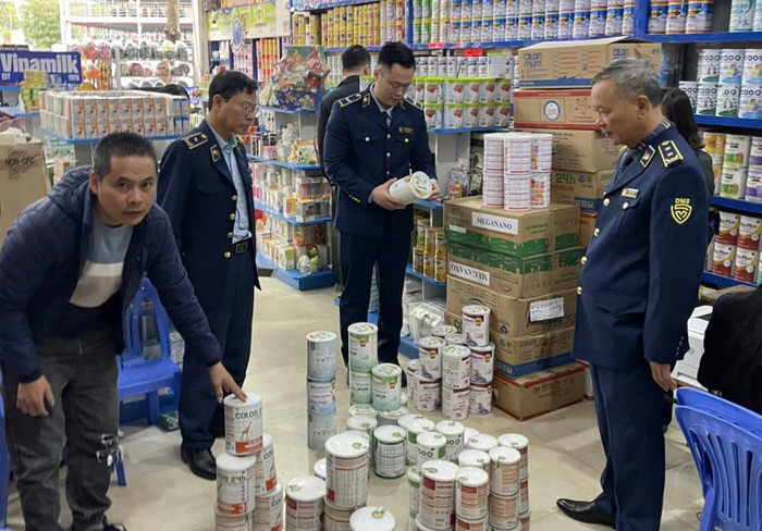 Thủ tướng yêu cầu đẩy nhanh điều tra vụ sữa giả, thuốc giả Ảnh 3