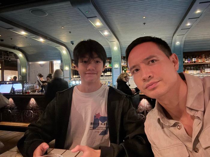 Showbiz 24h: Hồ Ngọc Hà tiết lộ Kim Lý đang đi cùng Subeo qua nước ngoài để xem trường, có thể sắp tới quý tử của cô đi du học. Ảnh: FBNV