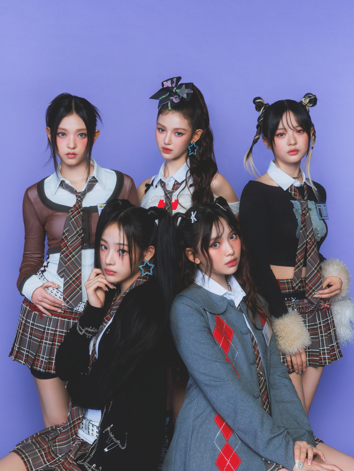 Nhạc sĩ kỳ cựu lên tiếng vụ ồn ào giữa NewJeans và ADOR: 'Hợp đồng không phải trò đùa' Ảnh 4