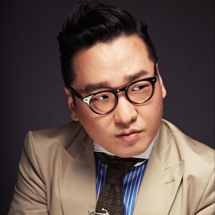 Nhạc sĩ kỳ cựu lên tiếng vụ ồn ào giữa NewJeans và ADOR: 'Hợp đồng không phải trò đùa' Ảnh 1