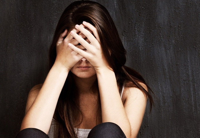 Thiếu ngủ khiến não bộ khó điều tiết cảm xúc. 