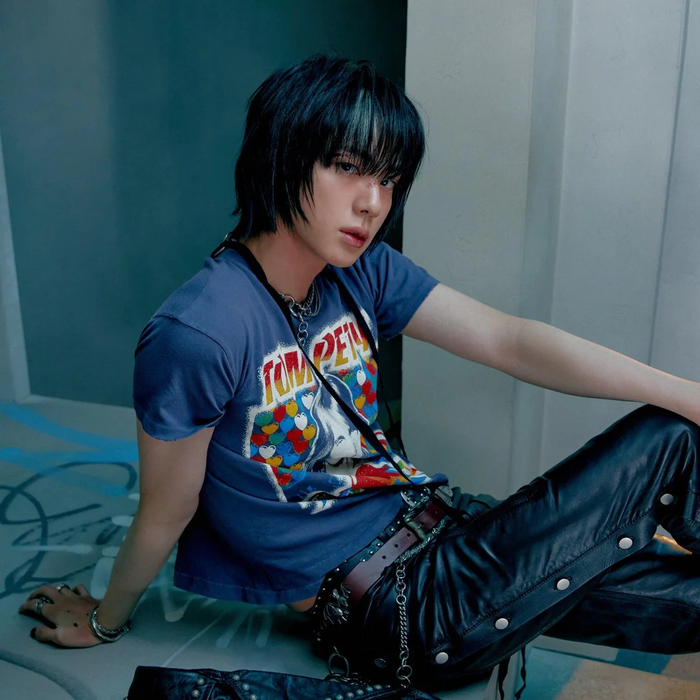 Jin (BTS) lập kỳ tích Billboard Ảnh 1