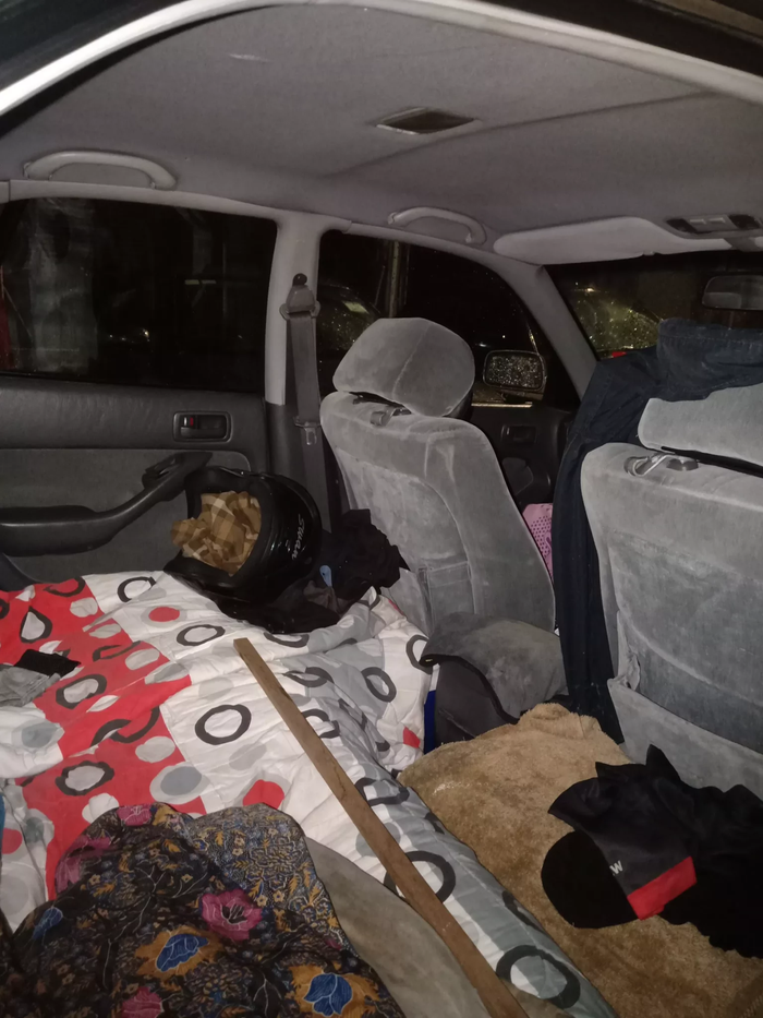 Người đàn ông sống vô gia cư, tìm kiếm thức ăn thừa suốt 9 năm Ảnh 3