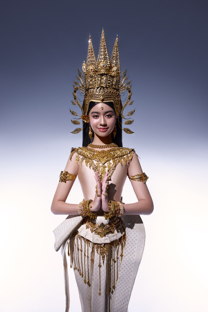 Tiểu công chúa Campuchia gây sốt Ảnh 5