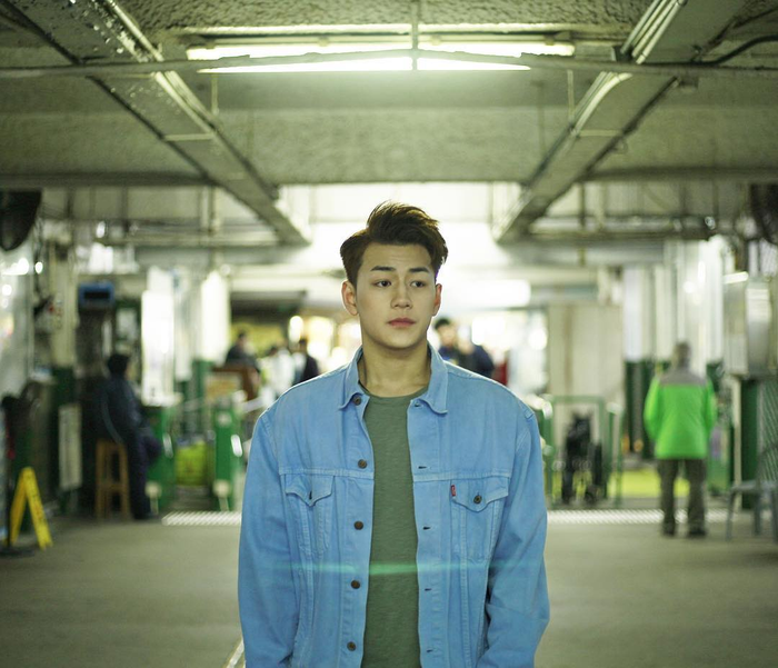 Jeffrey Wei - Ngụy Tuấn Sênh là một trong những nghệ sĩ đa năng của làng giải trí Hồng Kông.