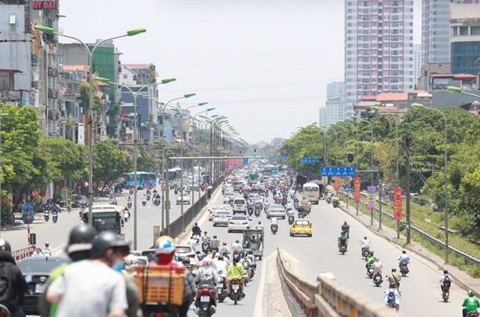 Dự báo thời tiết Hà Nội ngày 7/5: Người dân nên chú ý che chắn khi ra ngoài đường. Ảnh: Sưu tầm