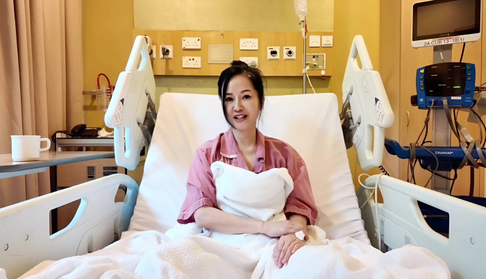 Hồng Nhung xác nhận mắc ung thư vú hồi đầu năm 2025. (Ảnh: Chụp màn hình)