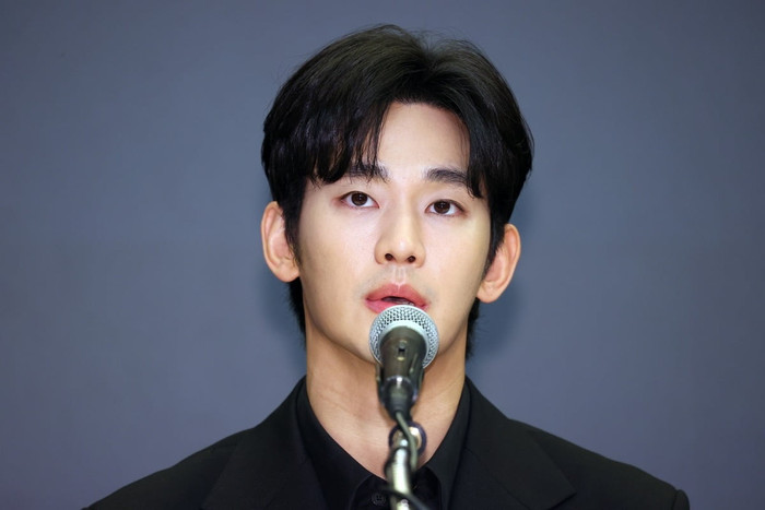 Gia đình Kim Sae Ron tung ghi âm: 'Kim Soo Hyun khoe ảnh cả hai đang làm chuyện ấy' Ảnh 5