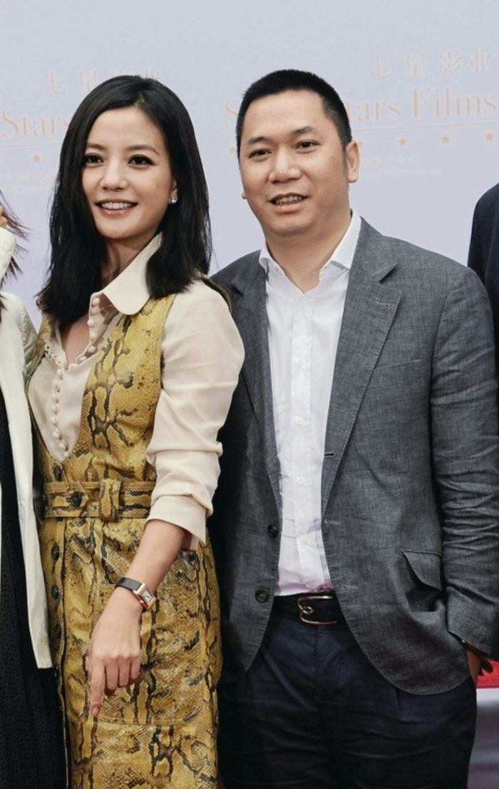 Triệu Vy và chồng cũ từng được nhiều khán giả ngưỡng mộ vì cuộc sống hôn nhân êm ấm, hạnh phúc. Ảnh: Sưu tầm