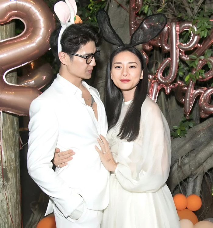 Ngày của Mẹ năm nay thật đặc biệt với Ngô Thanh Vân. (Ảnh FBNV)