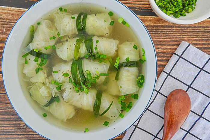 Canh bắp cải cuộn thịt bằm. (Ảnh sưu tầm)