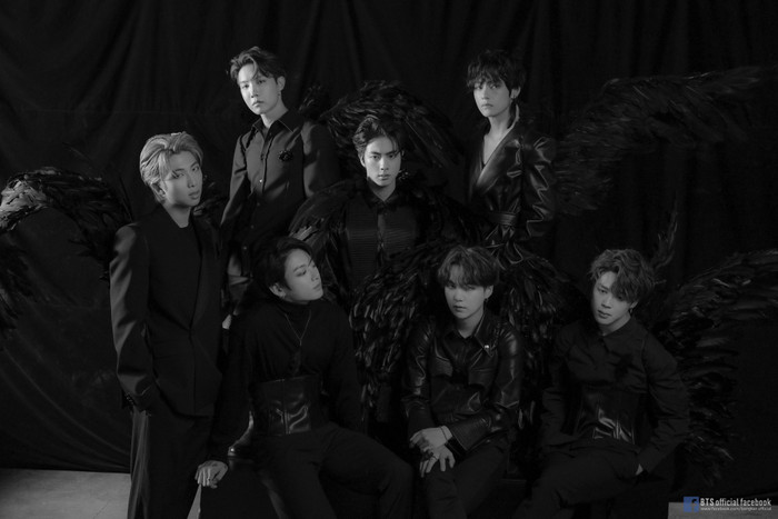 V và RM (BTS) chính thức xuất ngũ: 'Chúng tôi sẽ trở lại với một màn trình diễn tuyệt vời' Ảnh 5