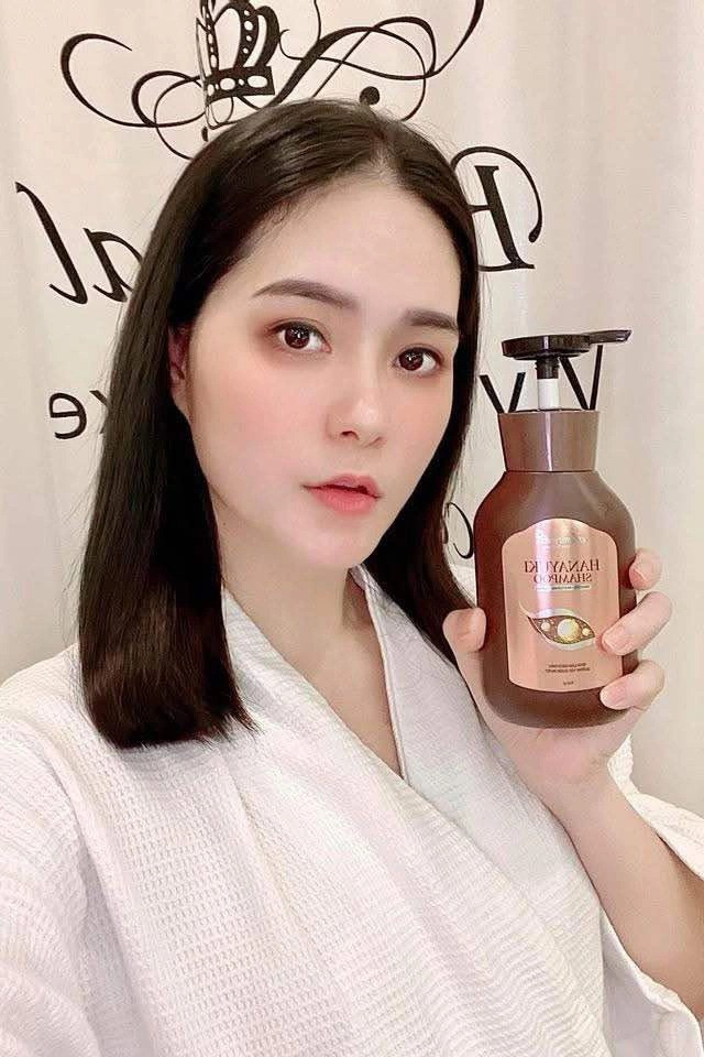 Lô dầu gội do Đoàn Di Băng quảng cáo bị thu hồi. Trước đó, cô từng quảng cáo 'lố' về sản phẩm này. (Ảnh FBNV)