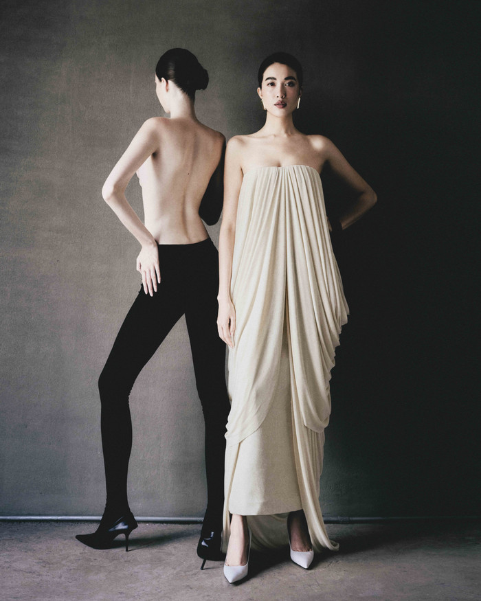 Nam thiết kế cho biết anh chọn Lệ Hằng làm 'nàng thơ' trong bộ ảnh lần này vì nhận thấy Á hậu Hoàn vũ Việt Nam 2015 có nét đẹp gần gũi, toát lên sự thoải mái, ung dung và năng lượng tích cực.  'Á hậu Lệ Hằng đang ở độ tuổi phù hợp tinh thần bộ sưu tập, cho thấy nét đằm thắm của phụ nữ trưởng thành', tác giả khen ngợi Á hậu Hoàn vũ Việt Nam 2015. 