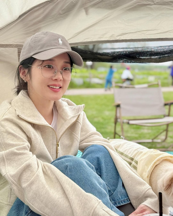 Nhan sắc trẻ trung của Jang Nara ở tuổi ngoài 40 khiến nhiều người trầm trồ. (Ảnh IGNV)