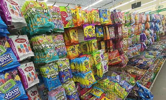 Một loạt các sản phẩm kẹo bị thu hồi. (Ảnh: Daily Mail)