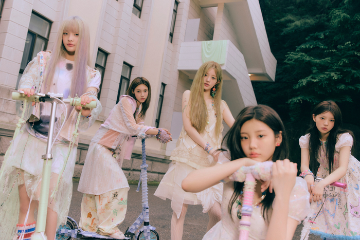 ILLIT và bài toán hậu thành công: Khi bản sắc hóa thành giới hạn Ảnh 1