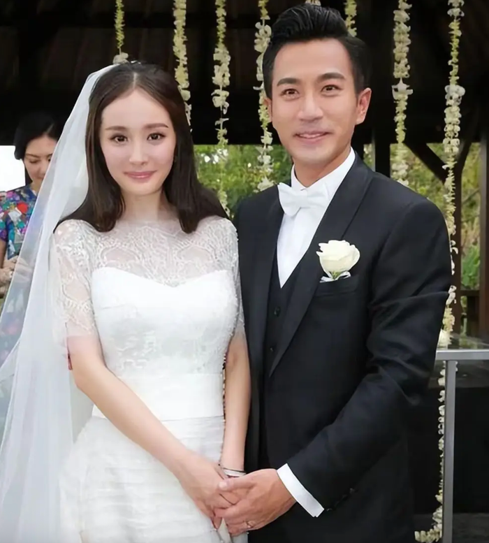 Dương Mịch và Lưu Khải Uy chỉ sau 4 năm kết hôn đã 'đường ai nấy đi'. Cả hai giữ mối quan hệ văn minh hậu chia tay. Ảnh: Sưu tầm
