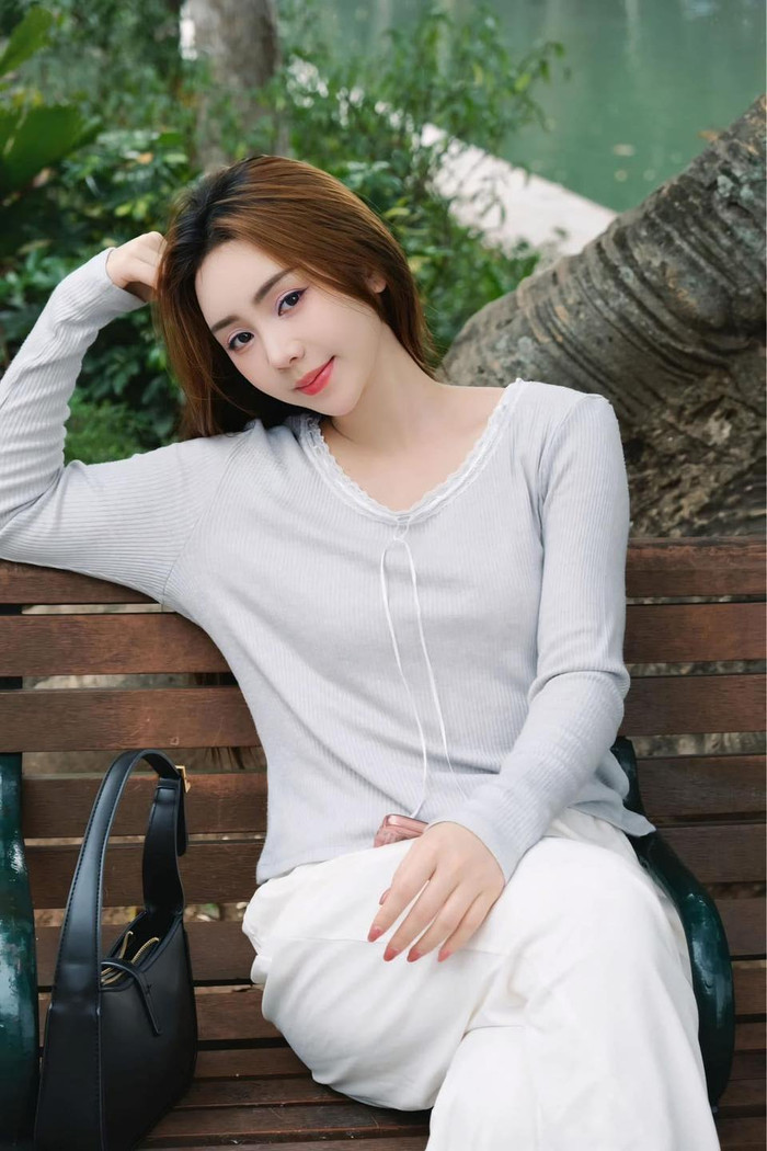 Sự nghiệp thăng hoa của Quỳnh Kool gắn liền với những vai diễn đầy thú vị (Ảnh: Facebook Quỳnh Kool). 
