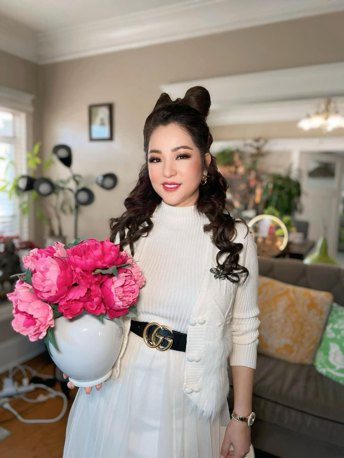 Thúy Nga thể hiện tinh thần lạc quan khi vừa đi làm, vừa chăm con một mình ở nước Mỹ. Ảnh: FBNV