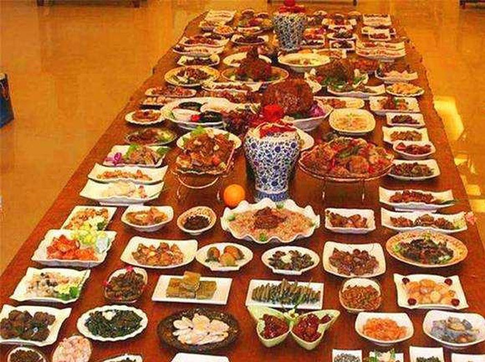 Mô phỏng thực đơn một bữa sáng của Từ Hy Thái hậu (Ảnh: News).