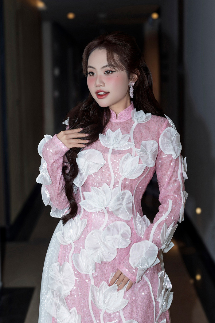 Phương Mỹ Chi là hình mẫu nghệ sĩ trẻ thành công nhờ những bước đi vững chắc, có kế hoạch và có lộ trình phù hợp. (Ảnh: FBNV)