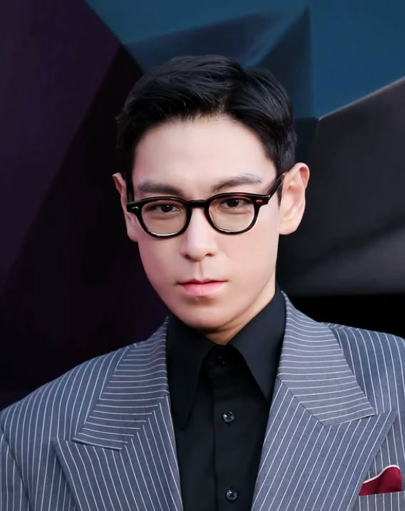 T.O.P thường xuất hiện với 'visual' đỉnh cao. Ảnh: IGNV