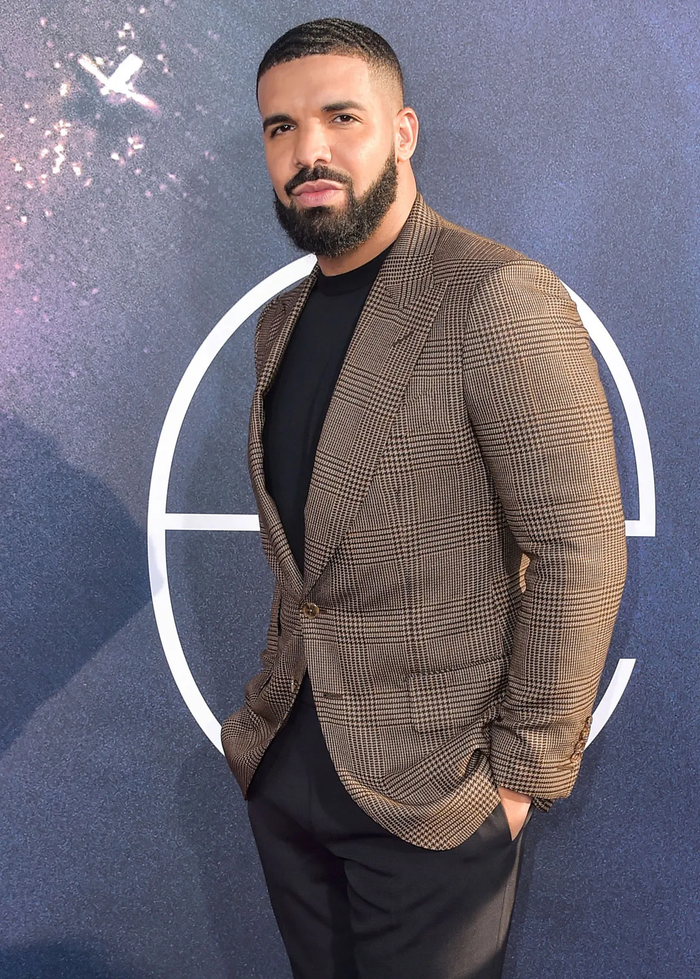 Drake đạt thành tích chưa ai chạm tới trong làng nhạc Ảnh 2