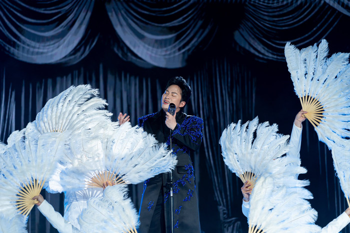 Ca sĩ Tùng Dương gây xúc động Ảnh 1