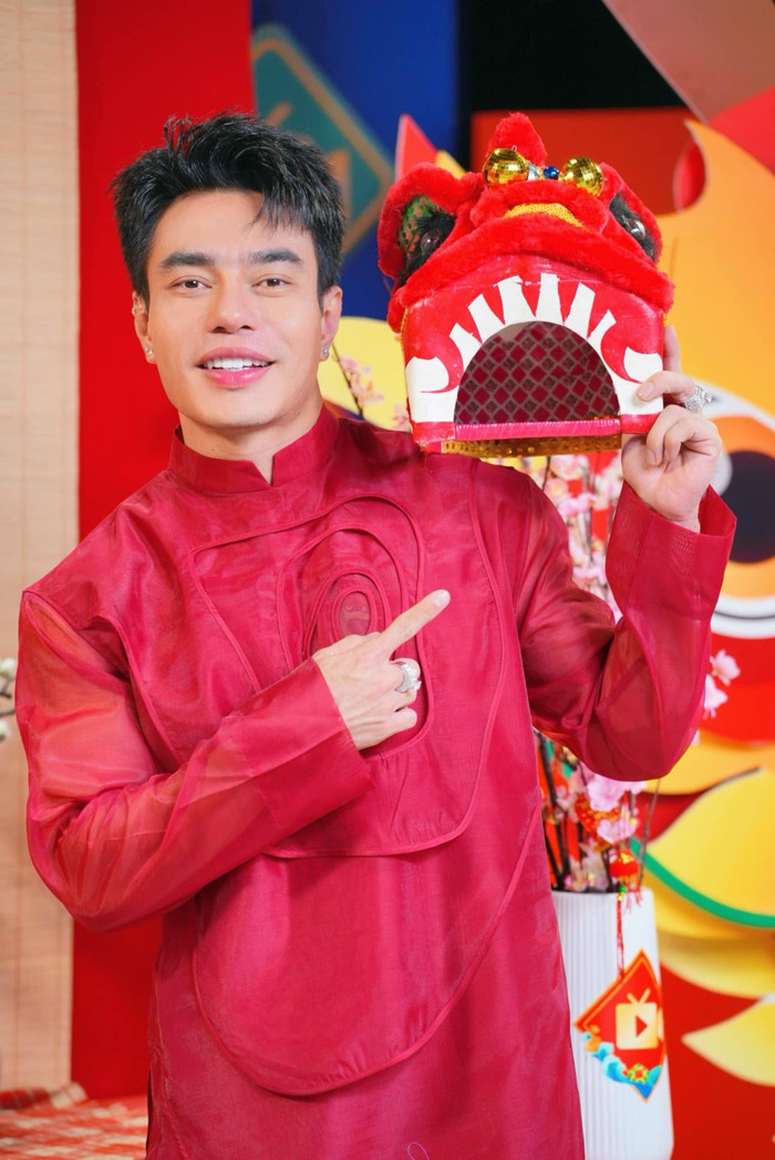 Lê Dương Bảo Lâm được biết đến với danh xưng 'thánh livestream'. Ảnh:FBNV