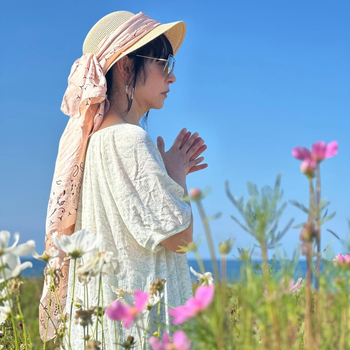 Nữ diễn viên gây xót xa vì đội tóc giả lúc điều trị bệnh nan y hậu ly hôn, giờ ra sao? Ảnh 4