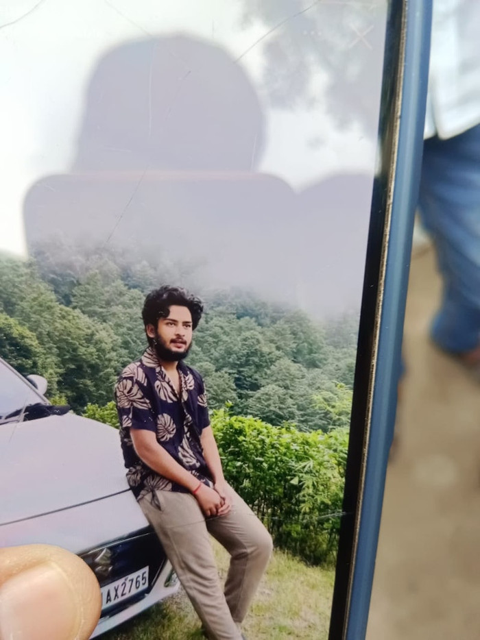 Xôn xao đoạn clip thanh niên chết đuối ở hồ bơi, xung quanh có nhiều người nhưng không ai cứu Ảnh 1