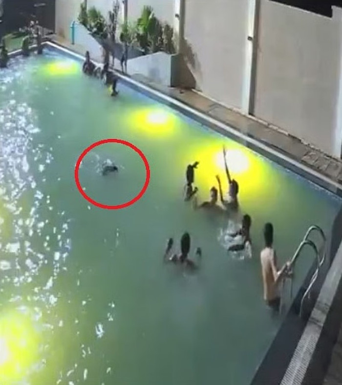 Xôn xao đoạn clip thanh niên chết đuối ở hồ bơi, xung quanh có nhiều người nhưng không ai cứu Ảnh 2