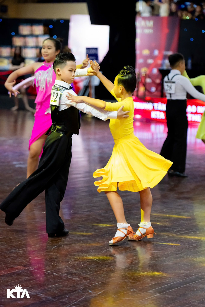 Trước giờ G lễ khai mạc Vietnam Dancesport Festival 2025: Phan Hiển - Thu Hương sẽ bước lên đỉnh Đông Nam Á? Ảnh 3