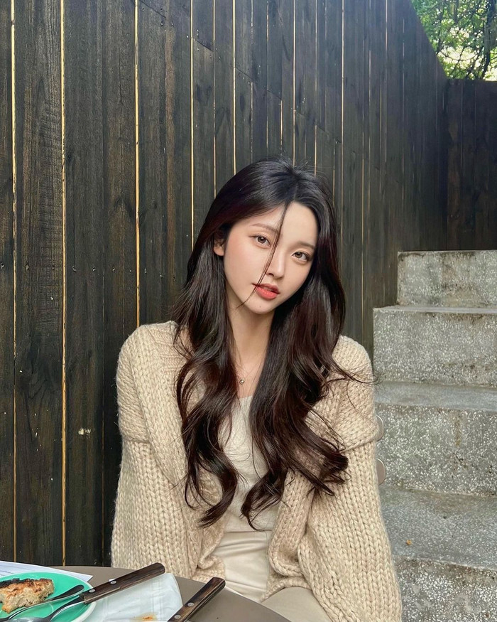 Cô nàng không đầu tư mạo hiểm, càng không chạy theo các trend tài chính. Ảnh minh hoạ