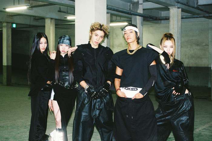 THE BLACK LABEL và năm 2025 đại thắng: Khi Teddy tái định nghĩa quyền lực trong Kpop Ảnh 2