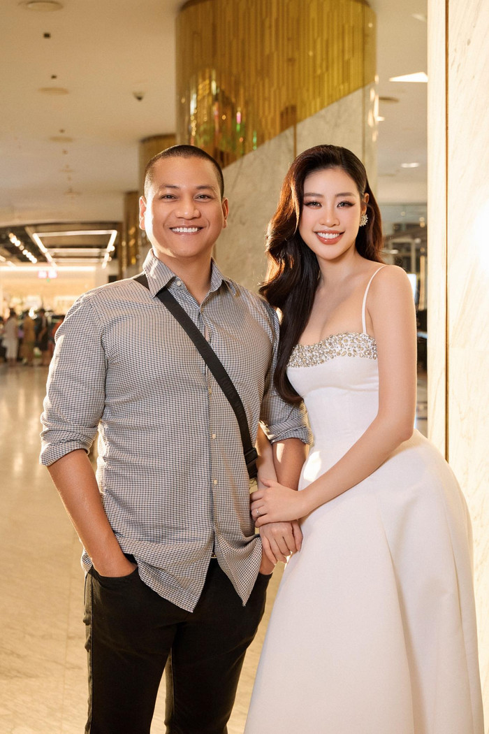 Nhiếp ảnh gia Long Nguyễn luôn đồng hành và hỗ trợ Khánh Vân trong cả công việc và cuộc sống. Ảnh: FBNV