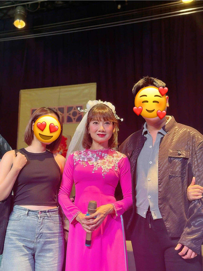 'Ảnh cưới' gây xôn xao của NSND Mỹ Uyên Ảnh 1