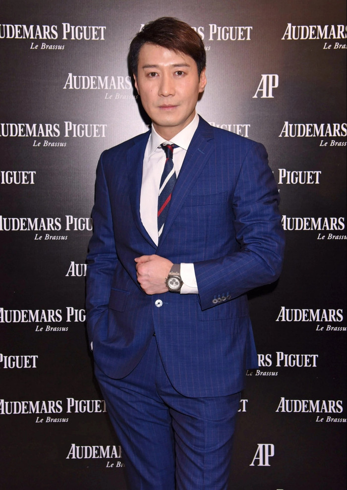 Cuộc hôn nhân với Lạc Cơ Nhi khiến Lê Minh suýt phá sản. (Ảnh: Baidu)